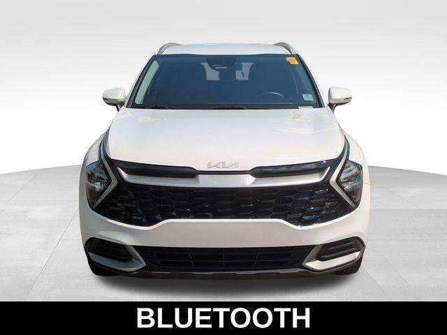 Used 2023 Kia Sportage EX image 2