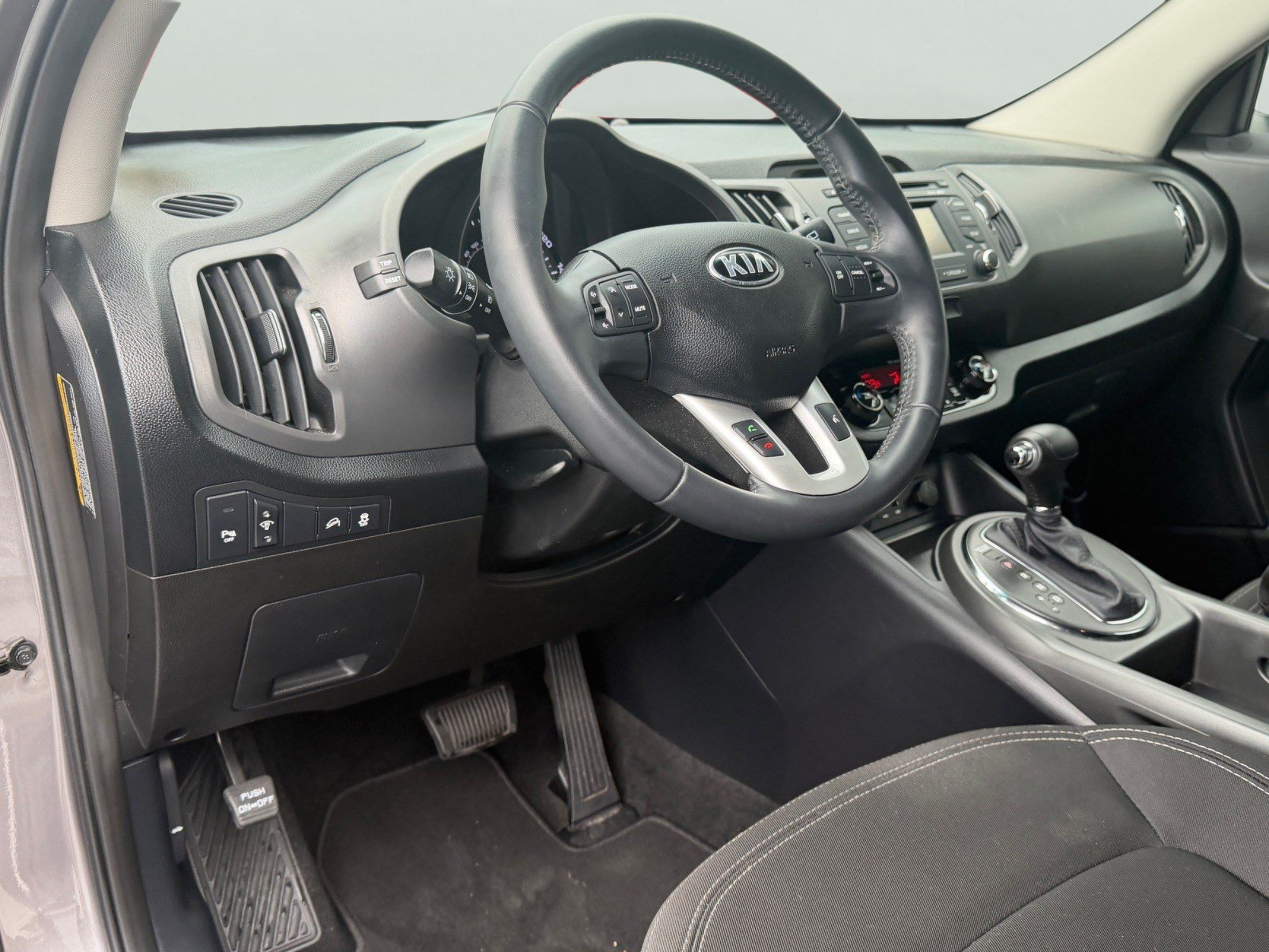 Used 2013 Kia Sportage EX FWD image 23