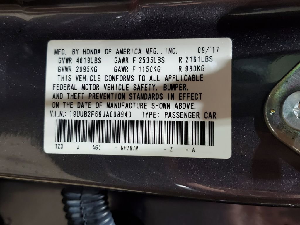 Used 2018 Acura TLX V6 w/ Technology & A-SPEC Pkg image 39