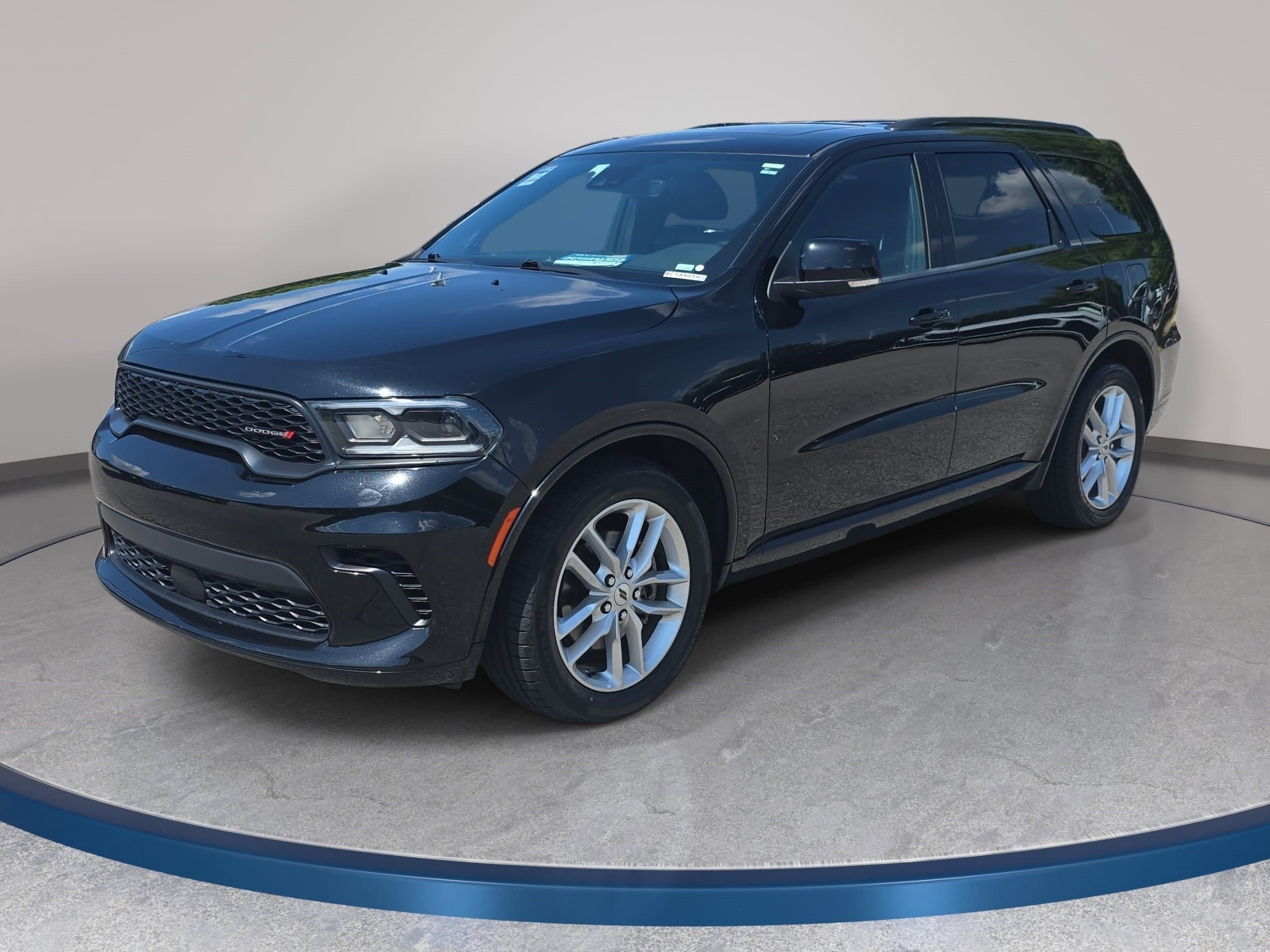 Used 2024 Dodge Durango GT RWD image 1