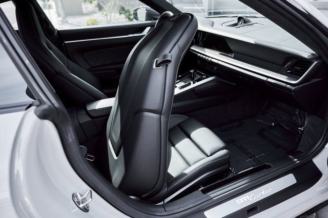 Used 2024 Porsche 911 Turbo image 39