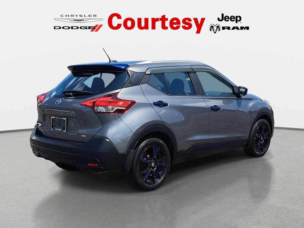 Used 2019 Nissan Kicks SV FWD image 4