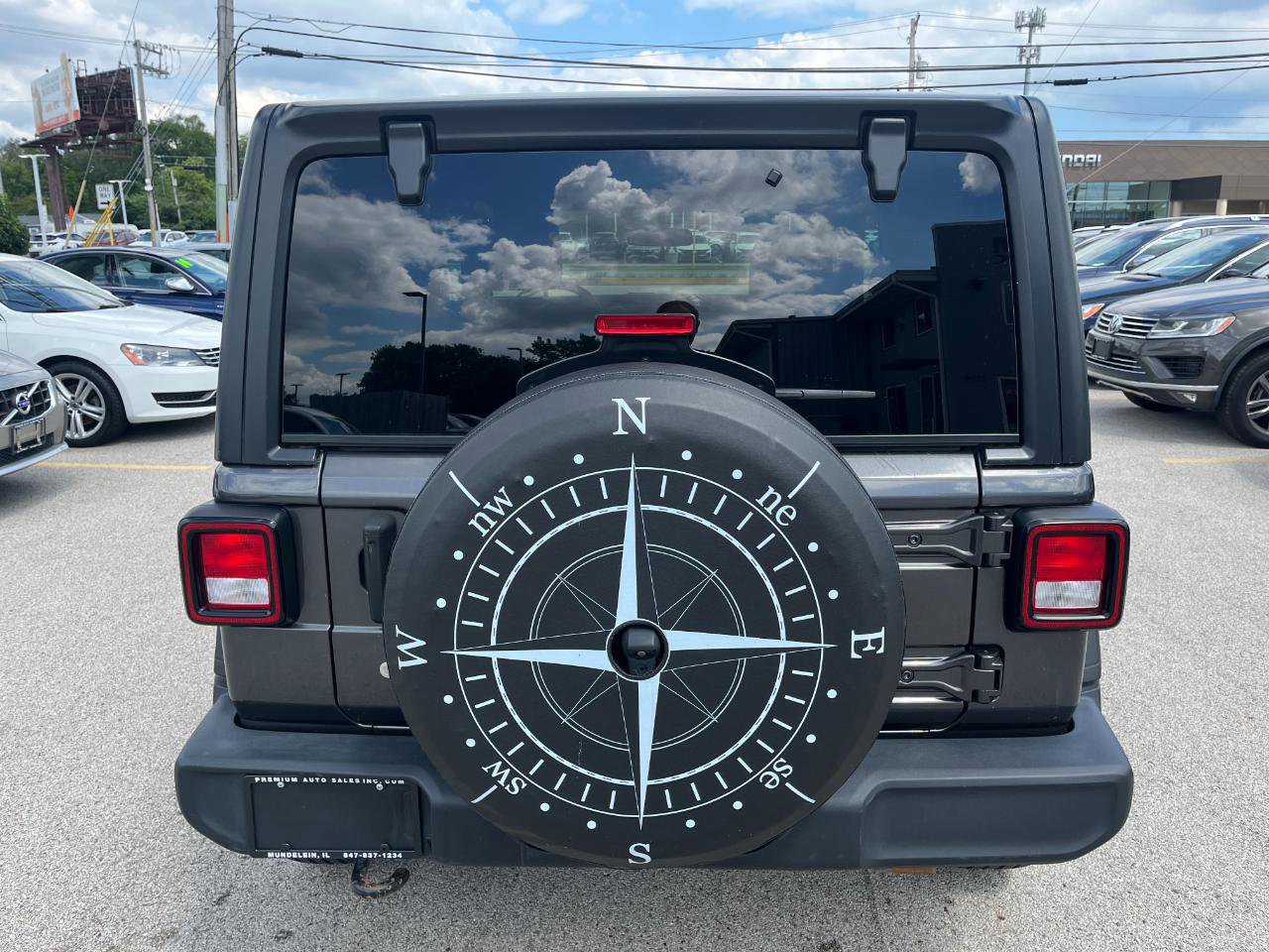 Used 2018 Jeep Wrangler Sport AWD/4WD image 4