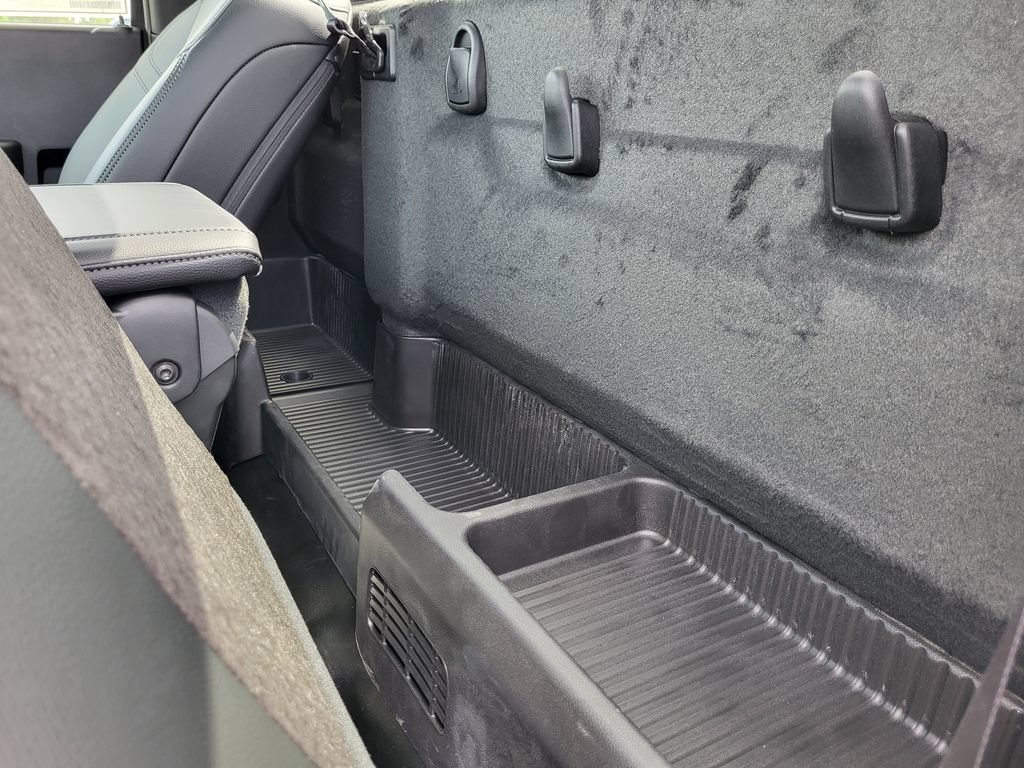 New 2026 RAM 2500 Tradesman AWD/4WD image 30
