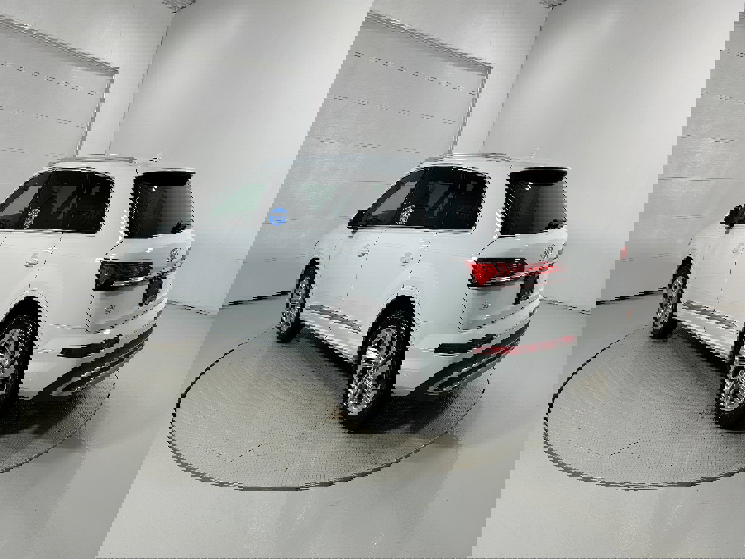 Used 2020 Audi Q7 3.0T Premium image 21