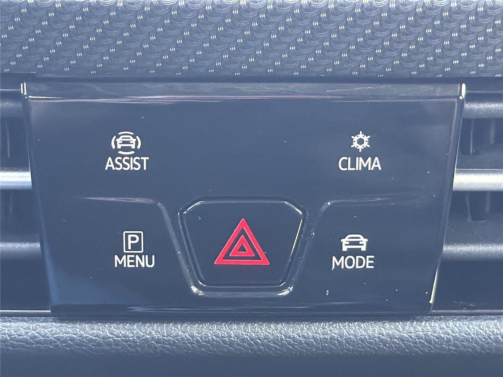 Used 2024 Volkswagen Golf R AWD/4WD image 15