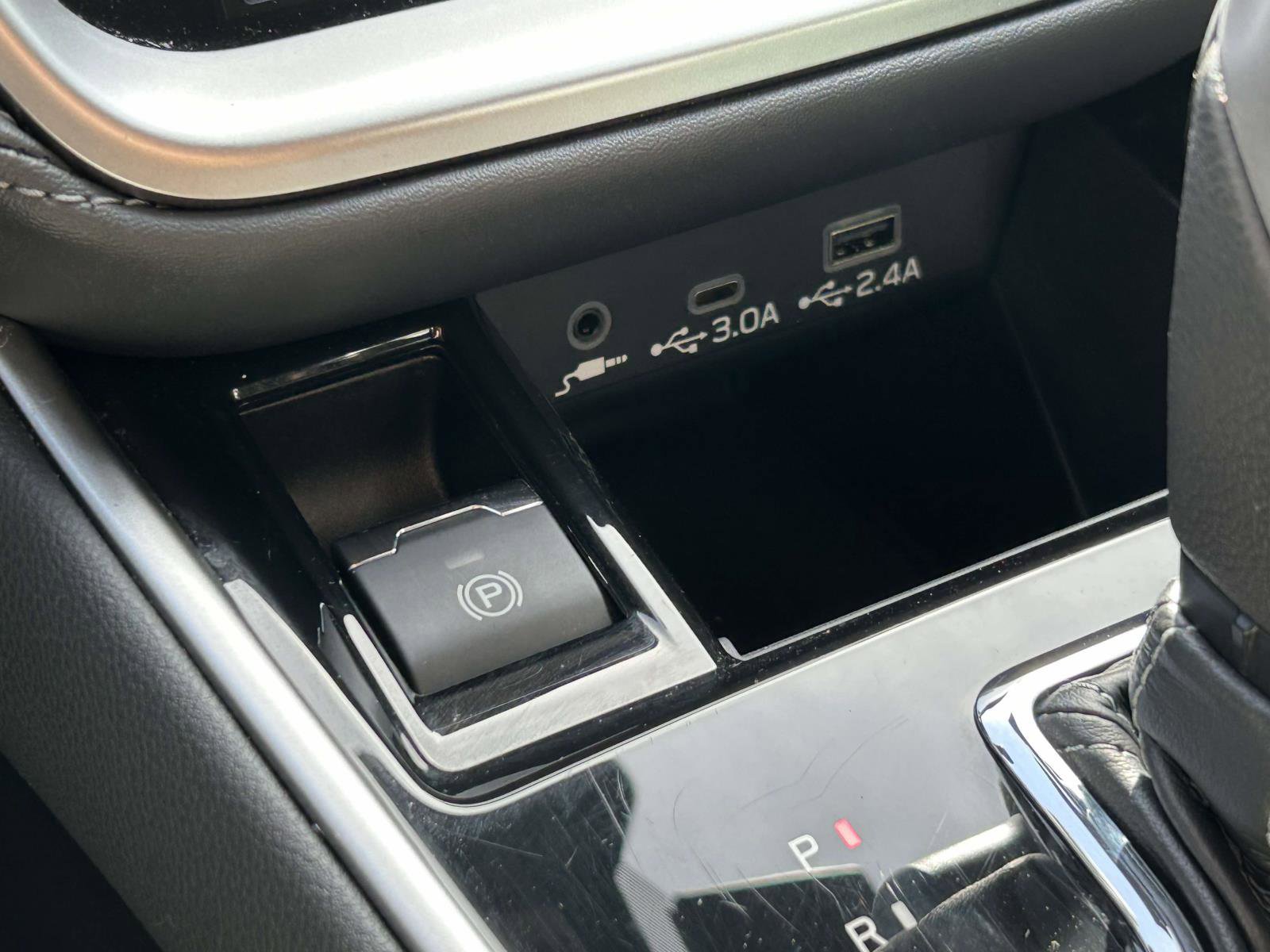 Used 2025 Subaru Outback Touring image 29