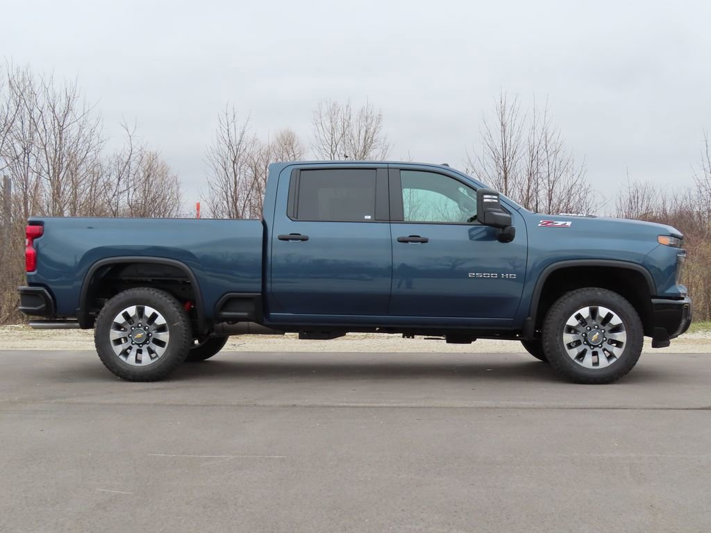 New 2026 Chevrolet Silverado 2500 Custom image 2