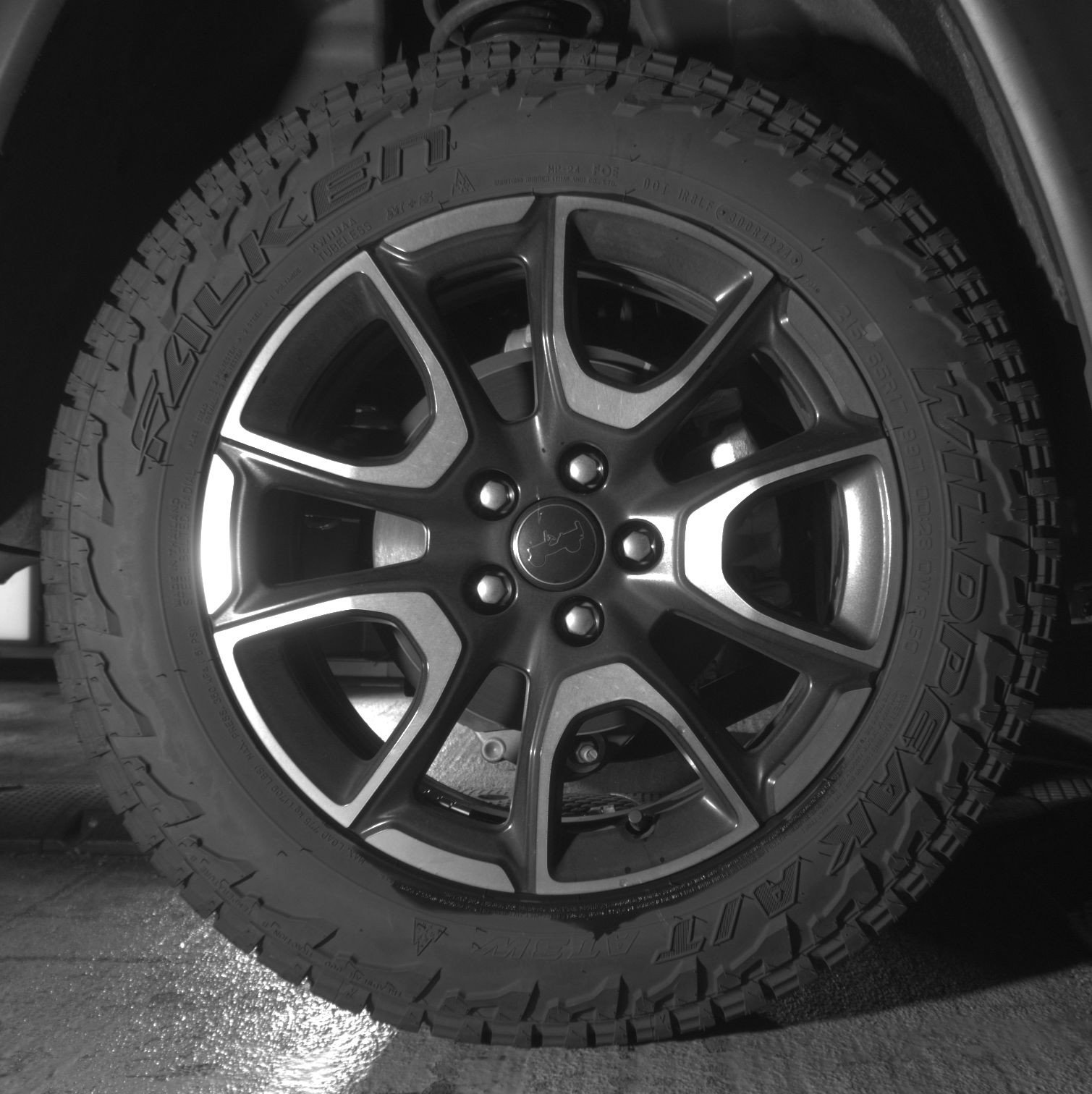 Used 2025 Jeep Compass Trailhawk image 15