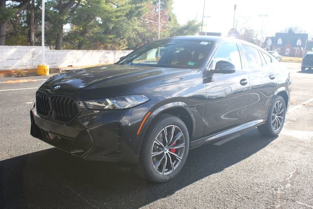 New 2026 BMW X6 xDrive40i w/ Executive Package image 3