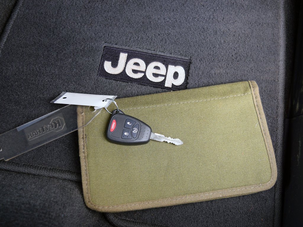 Used 2015 Jeep Patriot Latitude image 34