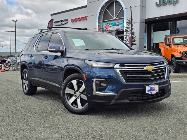 Used 2023 Chevrolet Traverse LT w/ LT Premium Package image 1