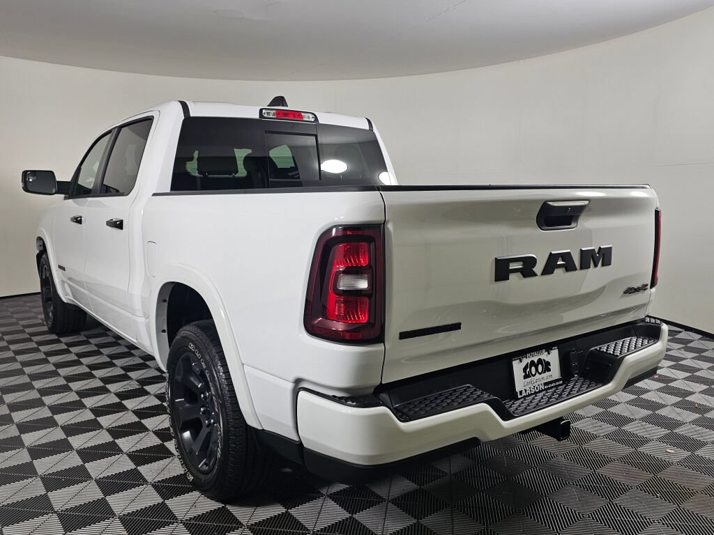 Used 2025 RAM 1500 Big Horn AWD/4WD image 5