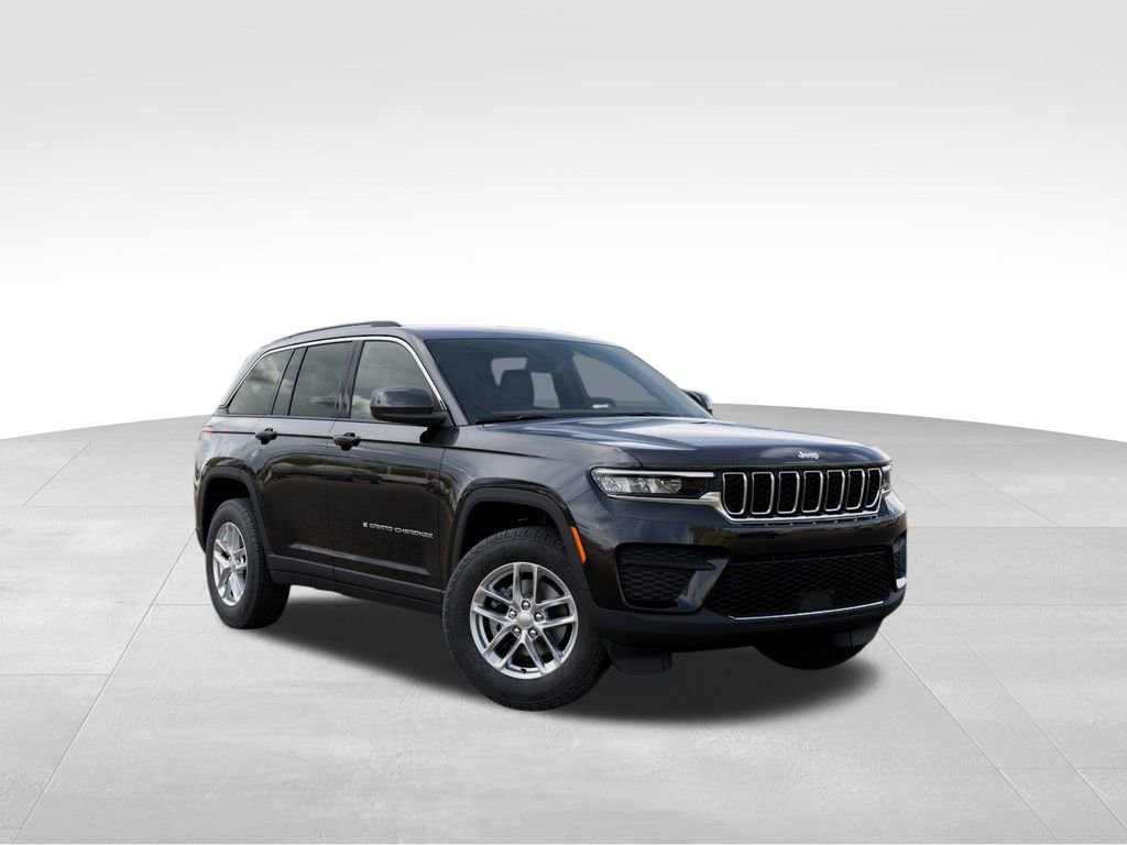New 2026 Jeep Grand Cherokee Laredo AWD/4WD image 5