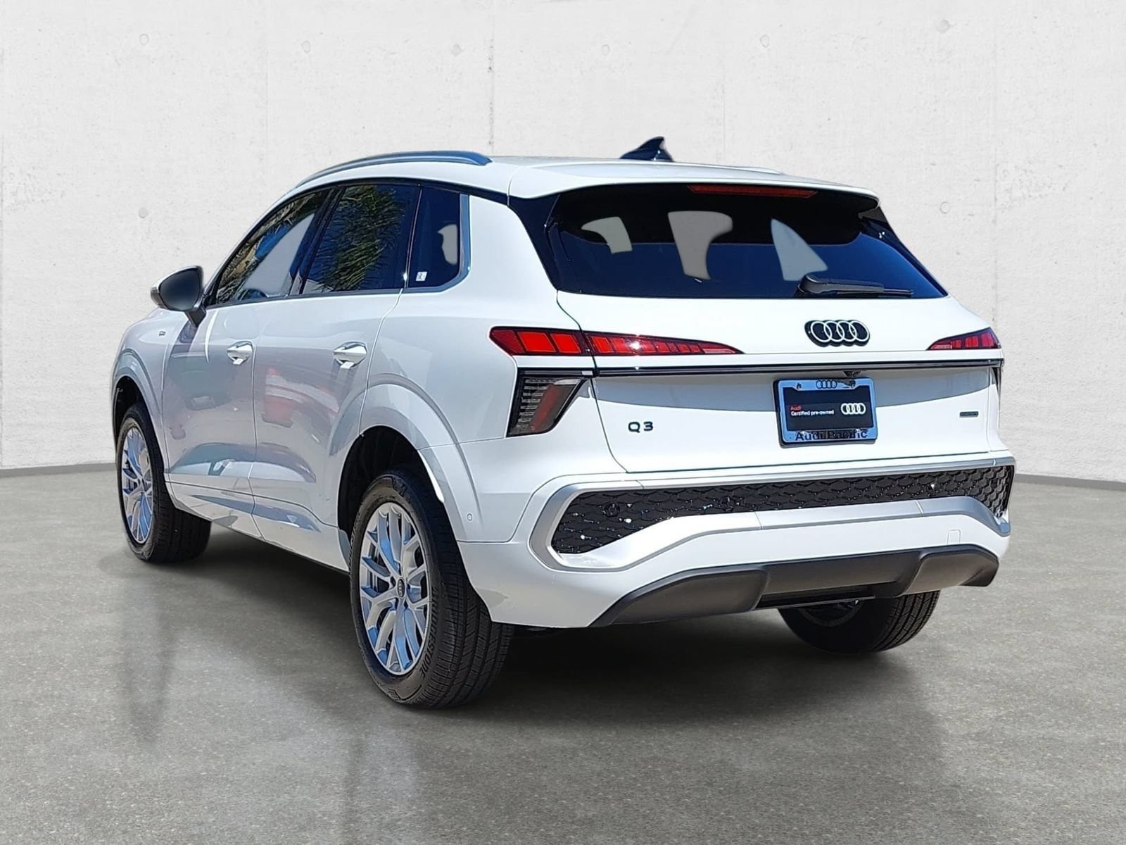 Certified 2026 Audi Q3 quattro 2.0T AWD/4WD image 7