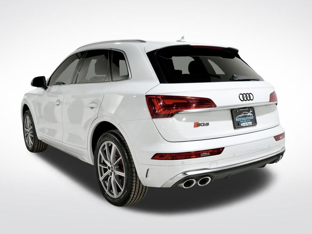 Used 2021 Audi SQ5 Premium w/ Convenience Package image 8