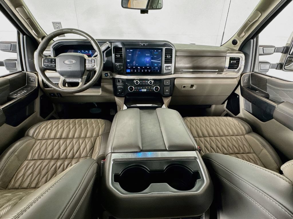 Used 2025 Ford F350 Platinum w/ Platinum Plus Package AWD/4WD image 23