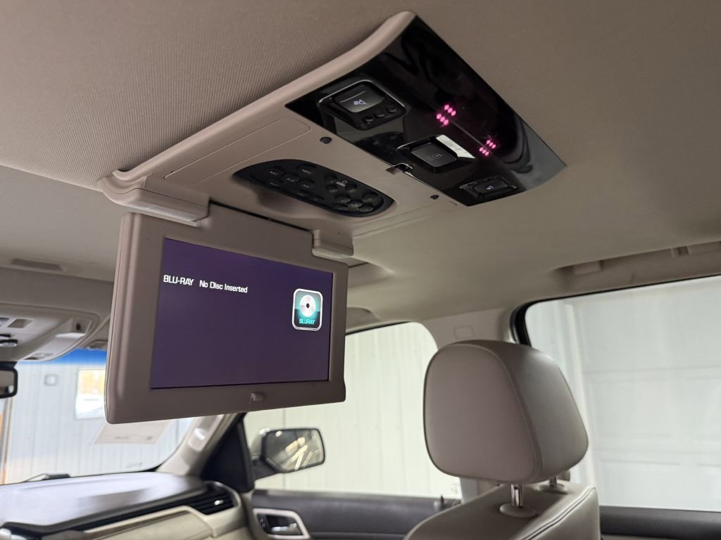 Used 2019 GMC Yukon Denali w/ Denali Ultimate Package image 31