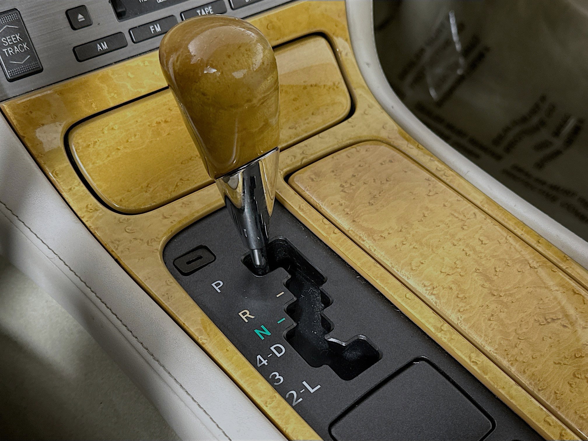 Used 2004 Lexus SC 430 Convertible image 15