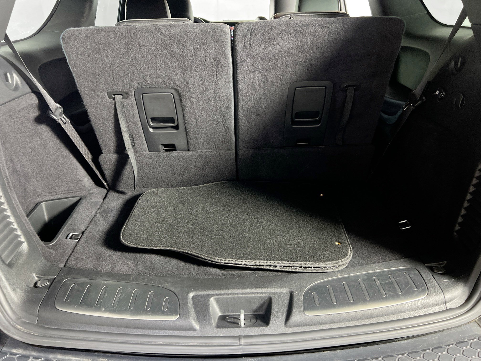 Used 2022 Dodge Durango GT image 25