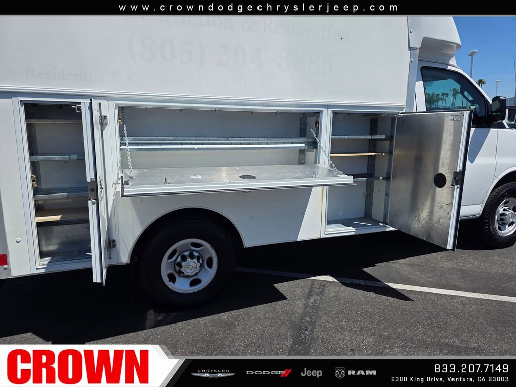 Used 2021 Chevrolet Express 3500 w/ Power Convenience Package RWD image 10