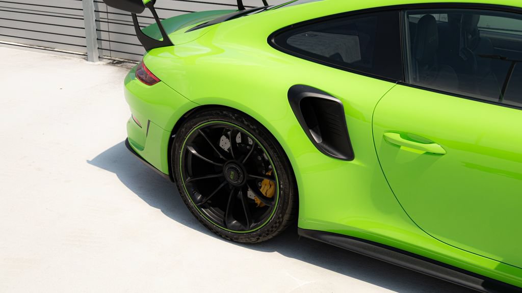 Certified 2019 Porsche 911 GT3 RS RWD image 19