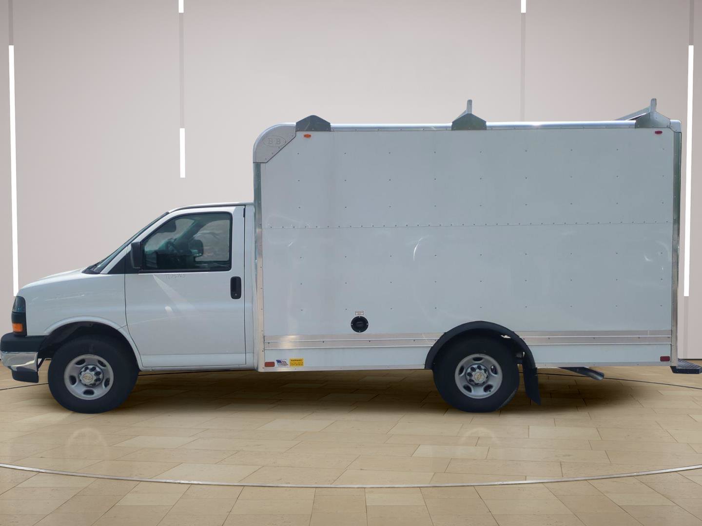 New 2026 Chevrolet Express 3500 w/ Power Convenience Package RWD video 2