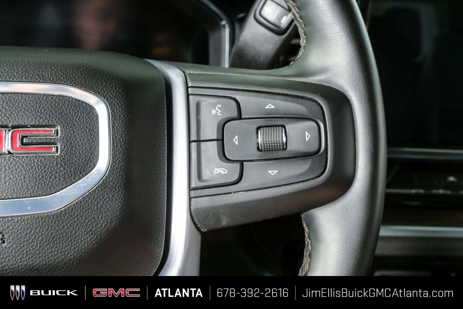 Used 2026 GMC Sierra 1500 SLT AWD/4WD image 11