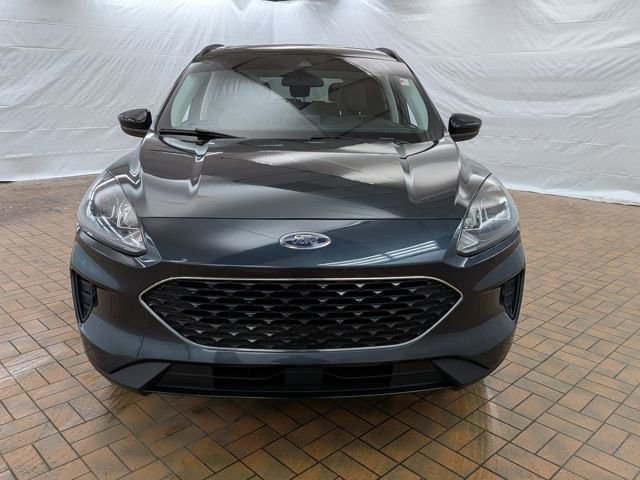 Certified 2022 Ford Escape SE w/ SE Sport Appearance Package image 2