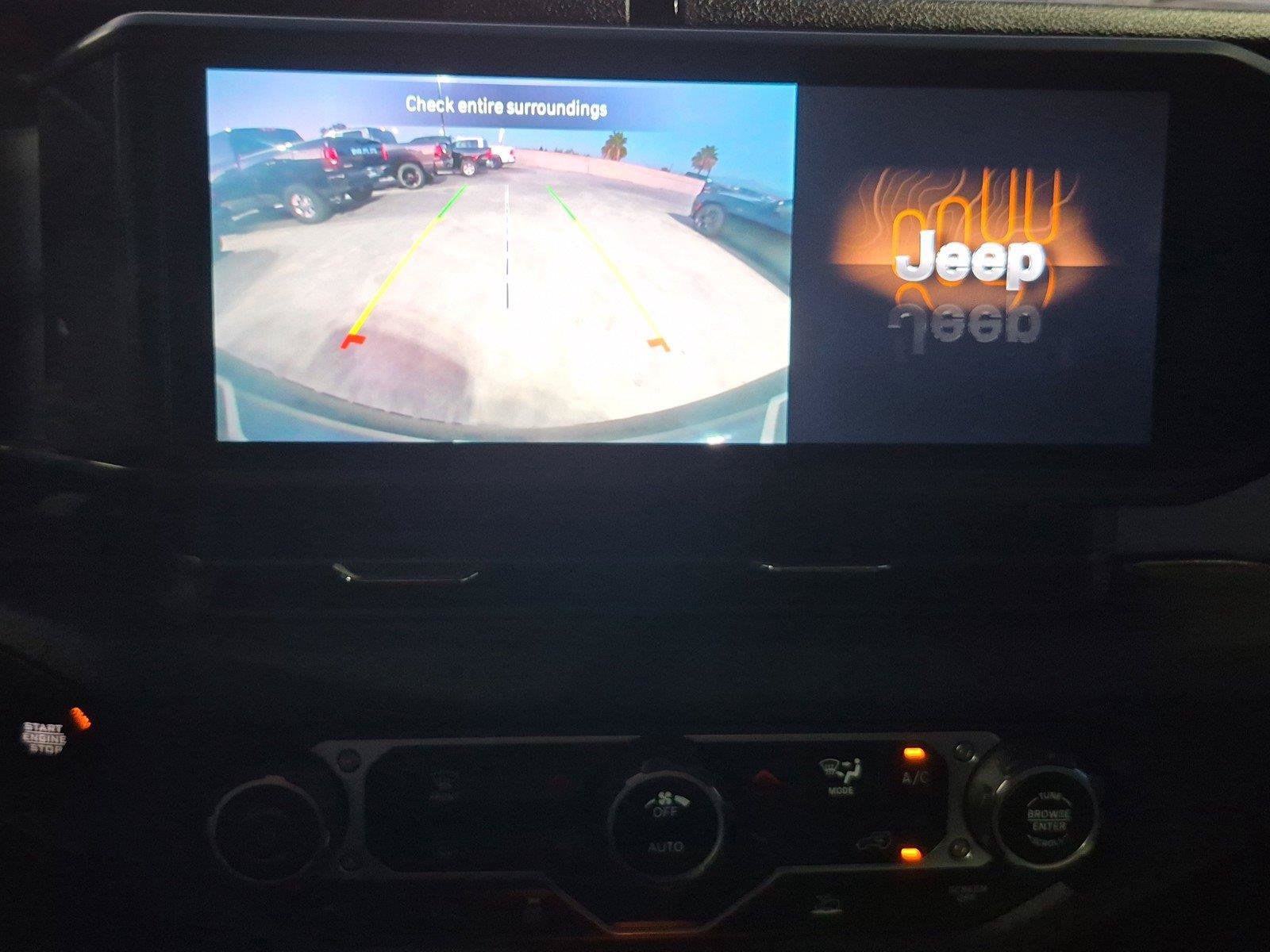 Used 2024 Jeep Wrangler Unlimited AWD/4WD image 26