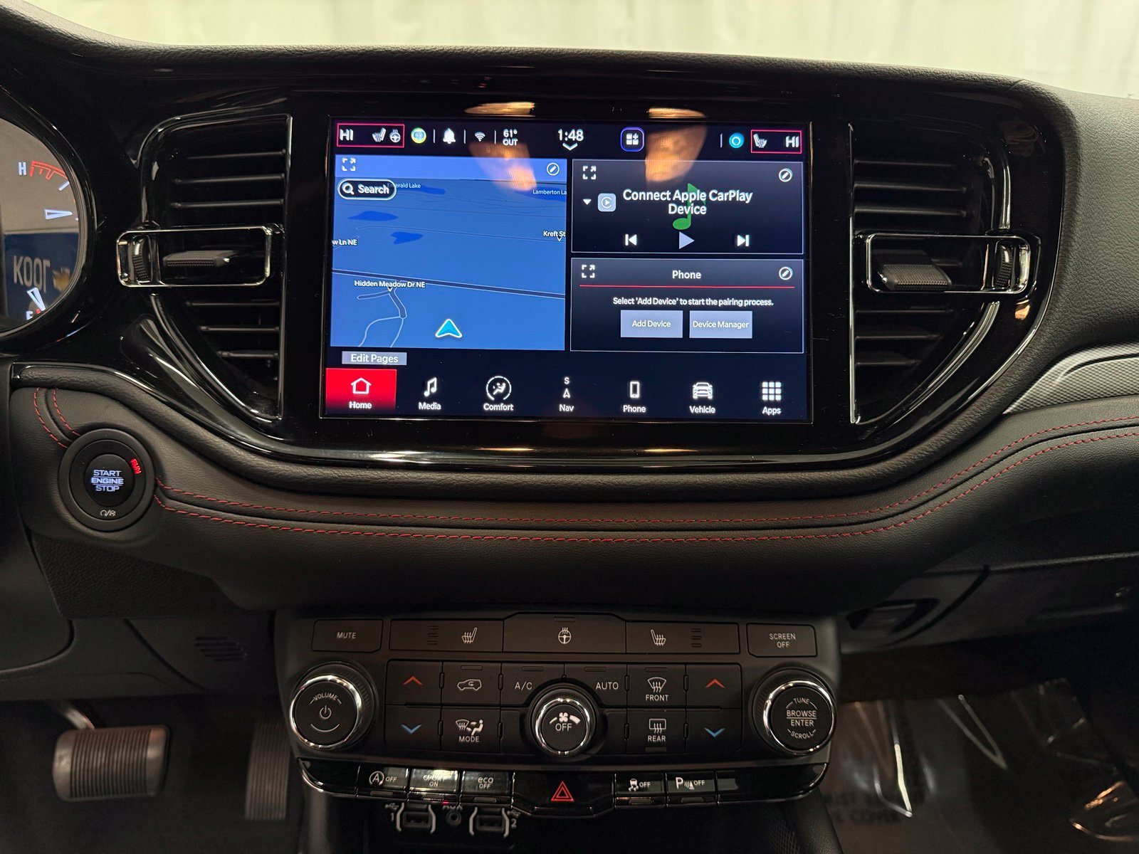 Used 2025 Dodge Durango GT AWD/4WD image 14