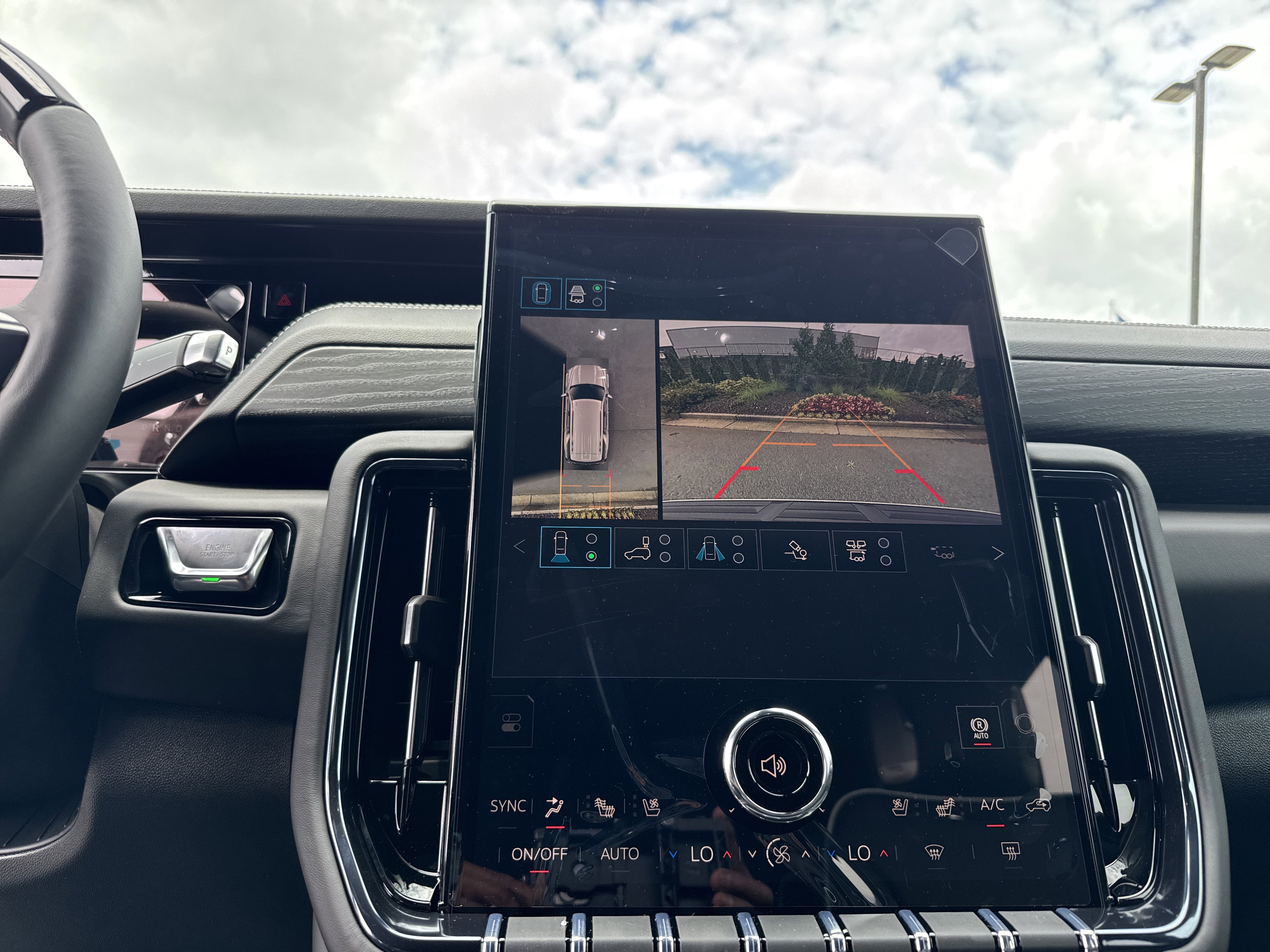 New 2026 GMC Yukon AT4 Ultimate AWD/4WD image 26