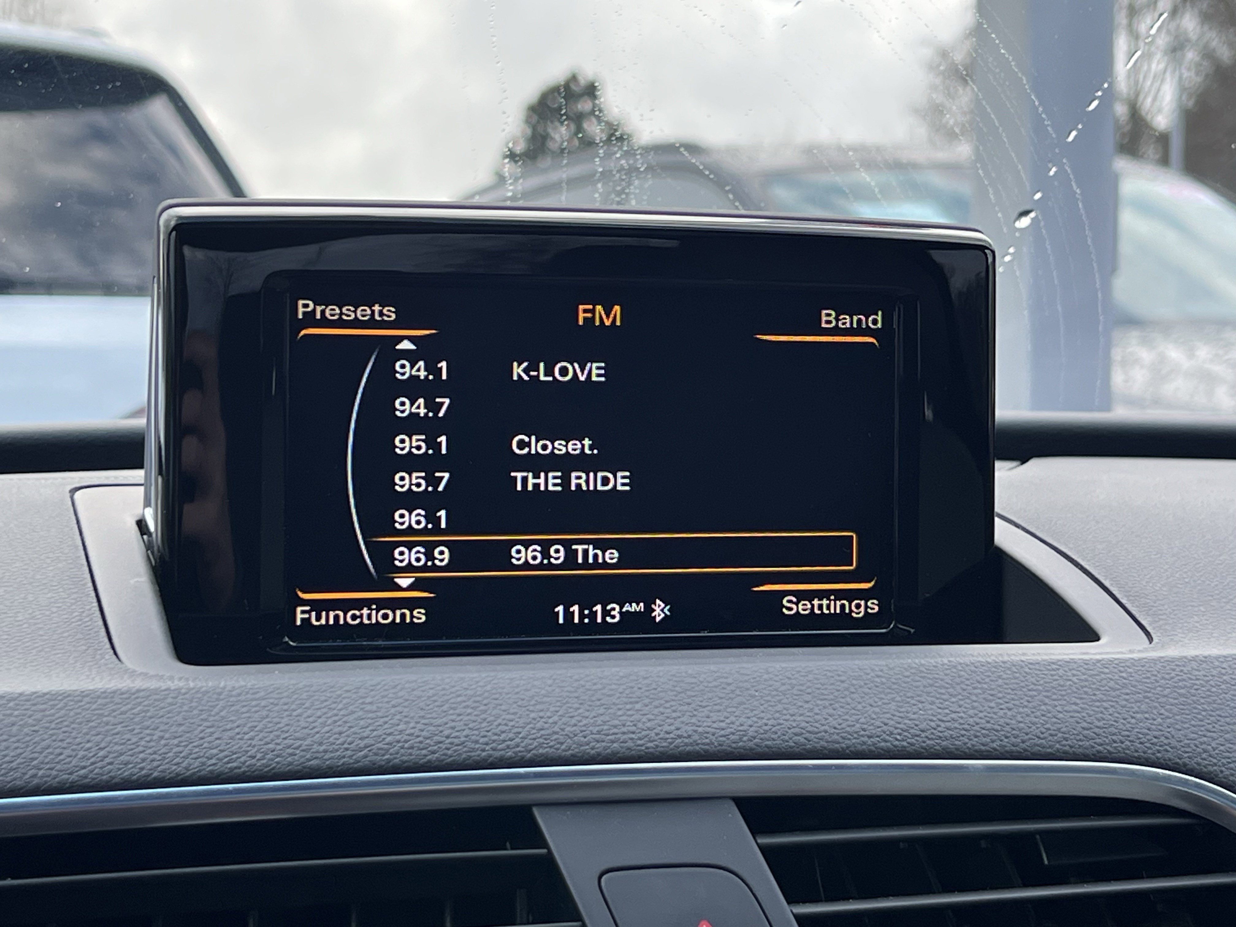 Used 2018 Audi Q3 2.0T Premium w/ Convenience Package image 24