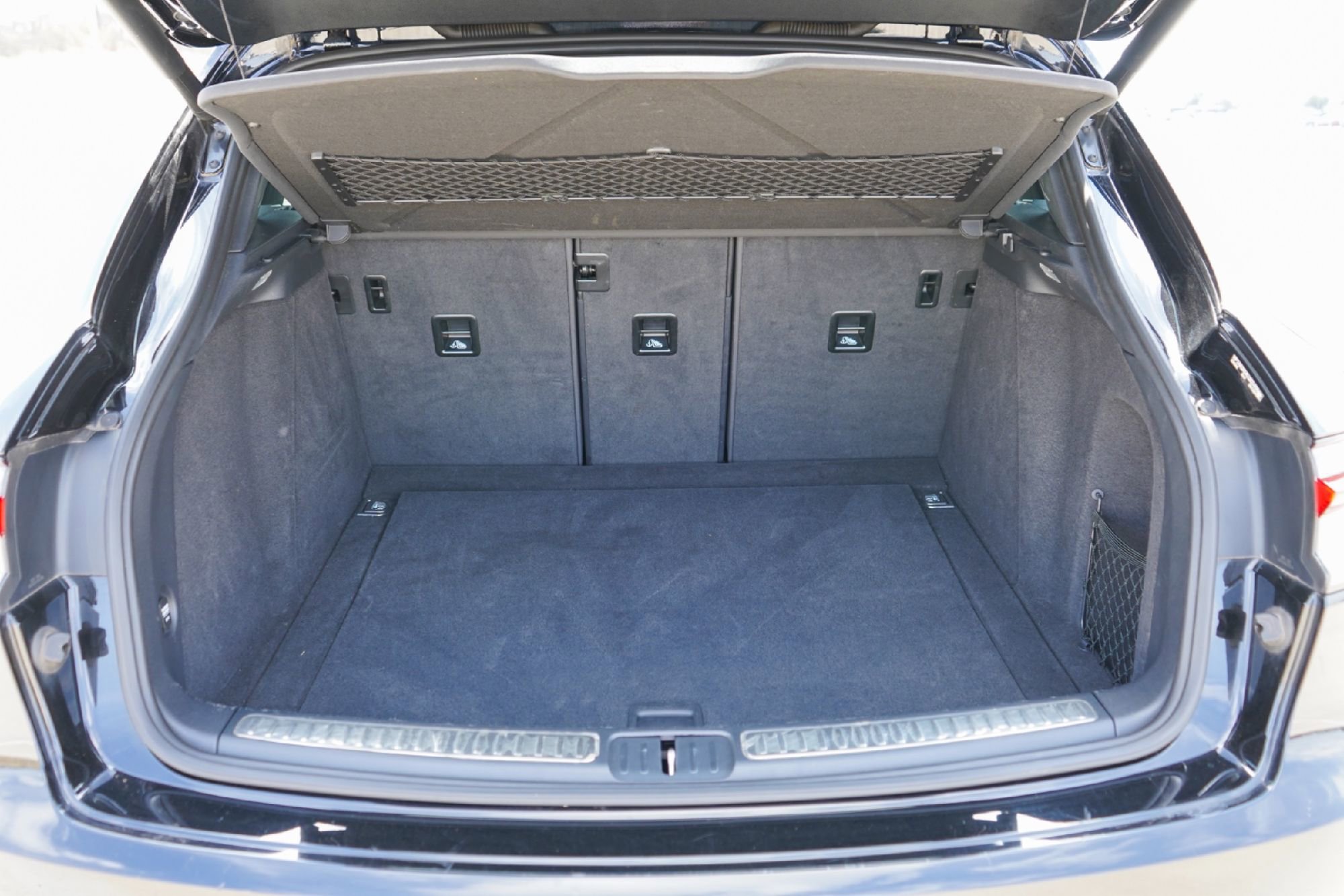 Used 2020 Porsche Macan image 26