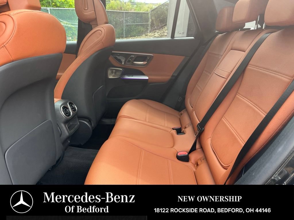 Used 2026 Mercedes-Benz GLC 300 4MATIC image 12