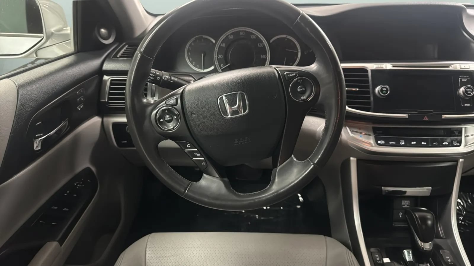 Used 2013 Honda Accord EX-L image 10