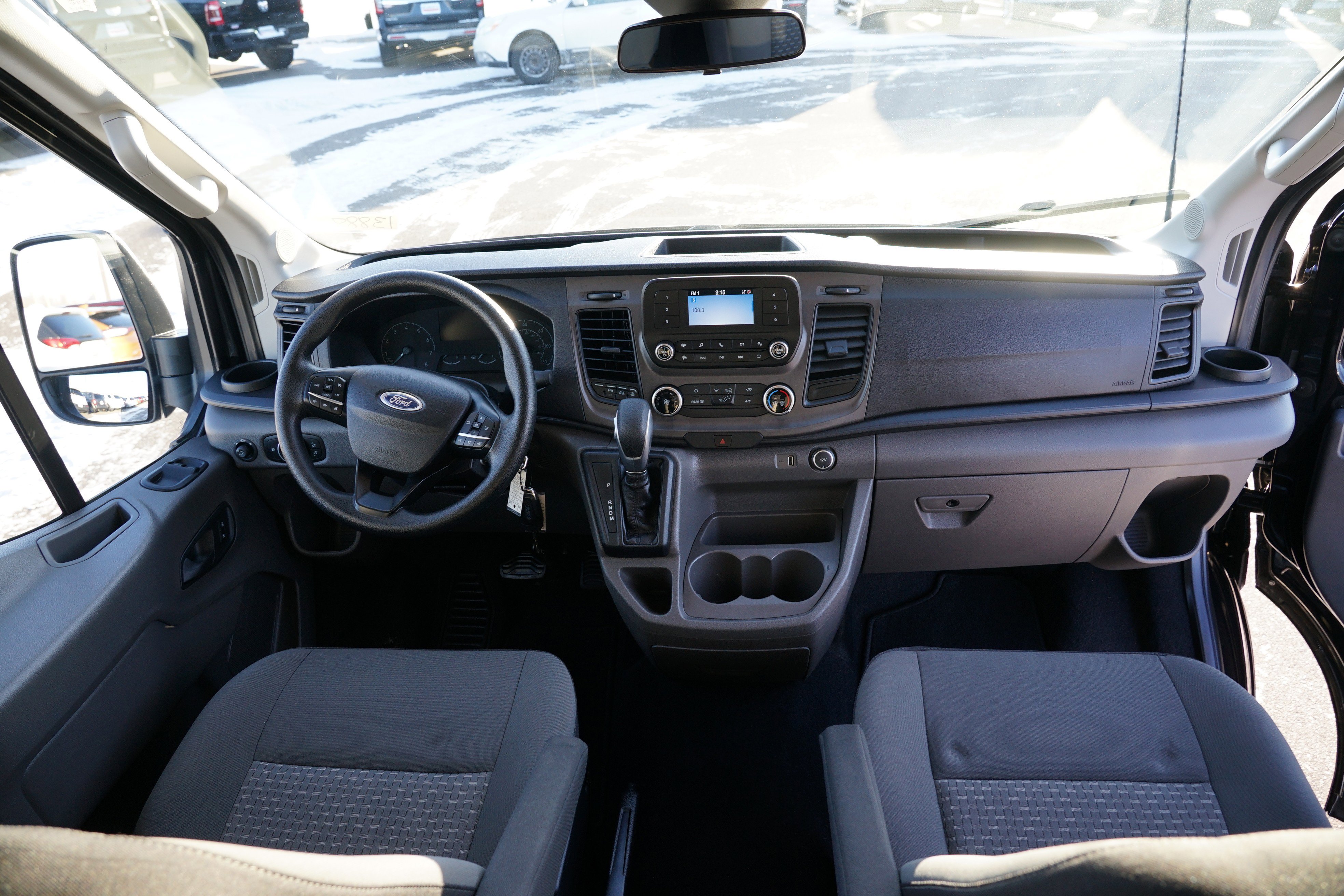 Used 2020 Ford Transit 350 XLT image 25