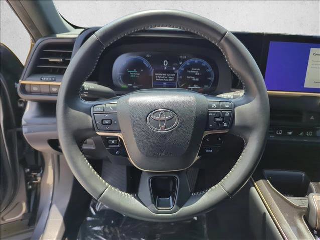 Certified 2024 Toyota Crown AWD/4WD image 16