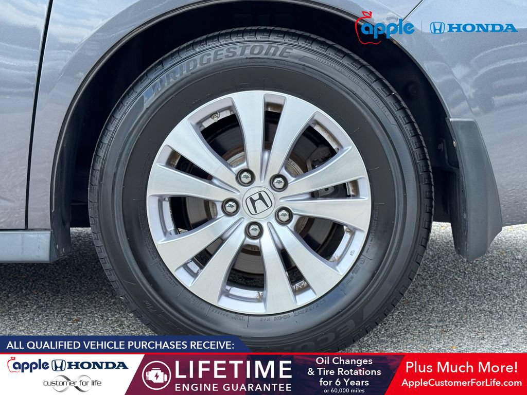 Used 2016 Honda Odyssey SE image 6