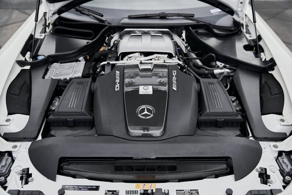 Used 2019 Mercedes-Benz AMG GT R image 27