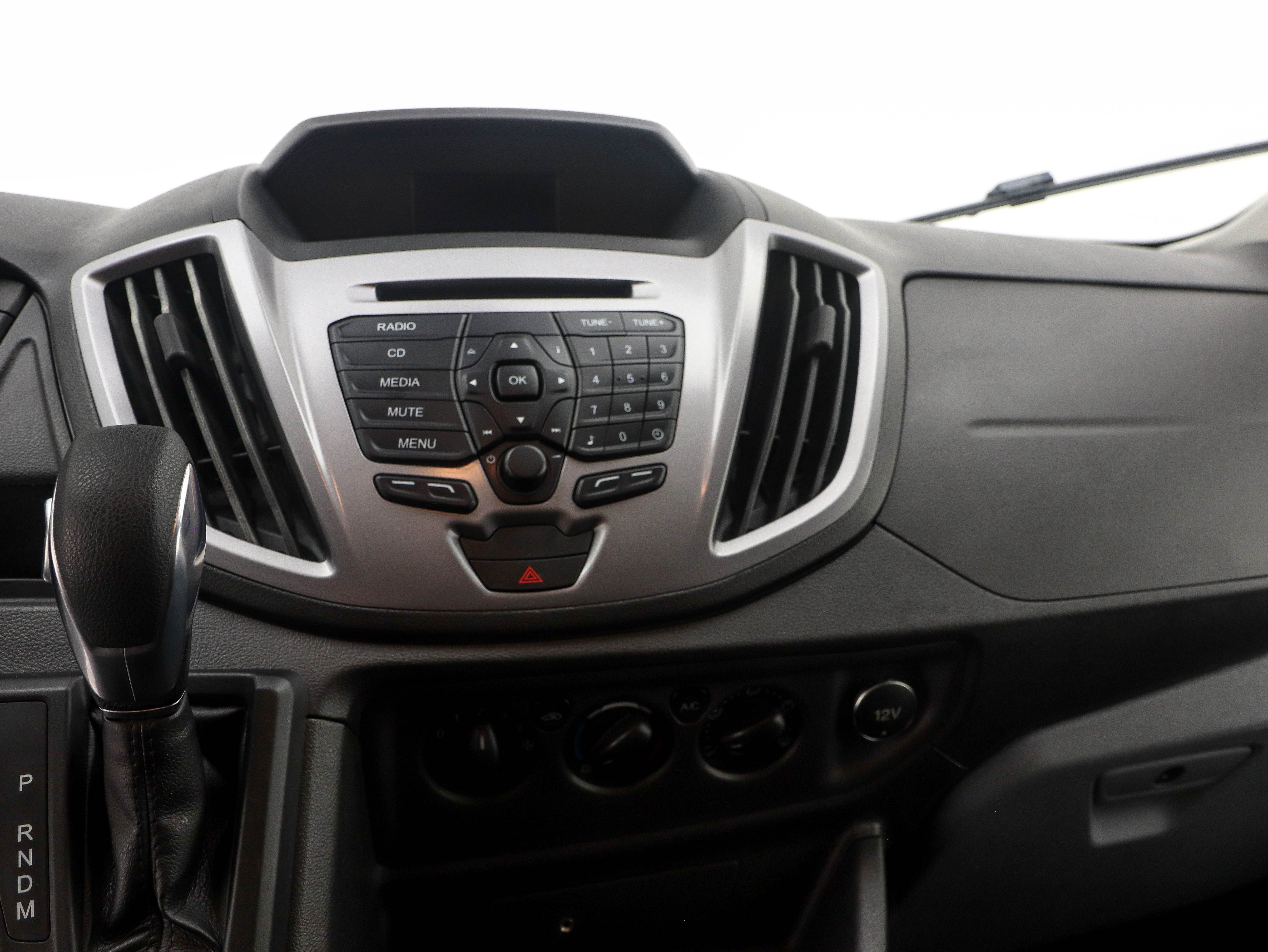 Used 2019 Ford Transit 350 XLT RWD image 15