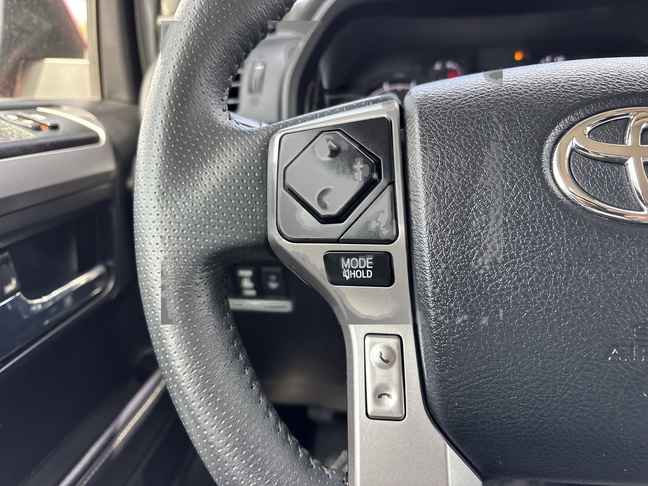 Used 2024 Toyota 4Runner SR5 RWD image 26