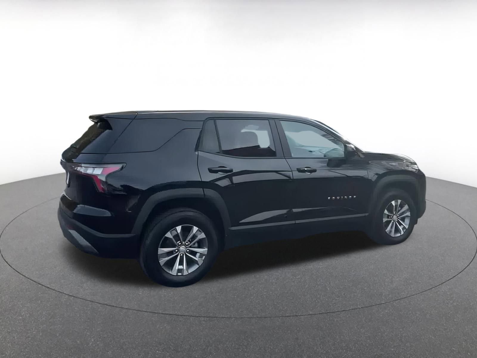 Used 2025 Chevrolet Equinox LT image 14