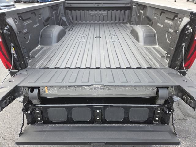 New 2026 GMC Sierra 3500 Denali w/ Denali Reserve Package image 28