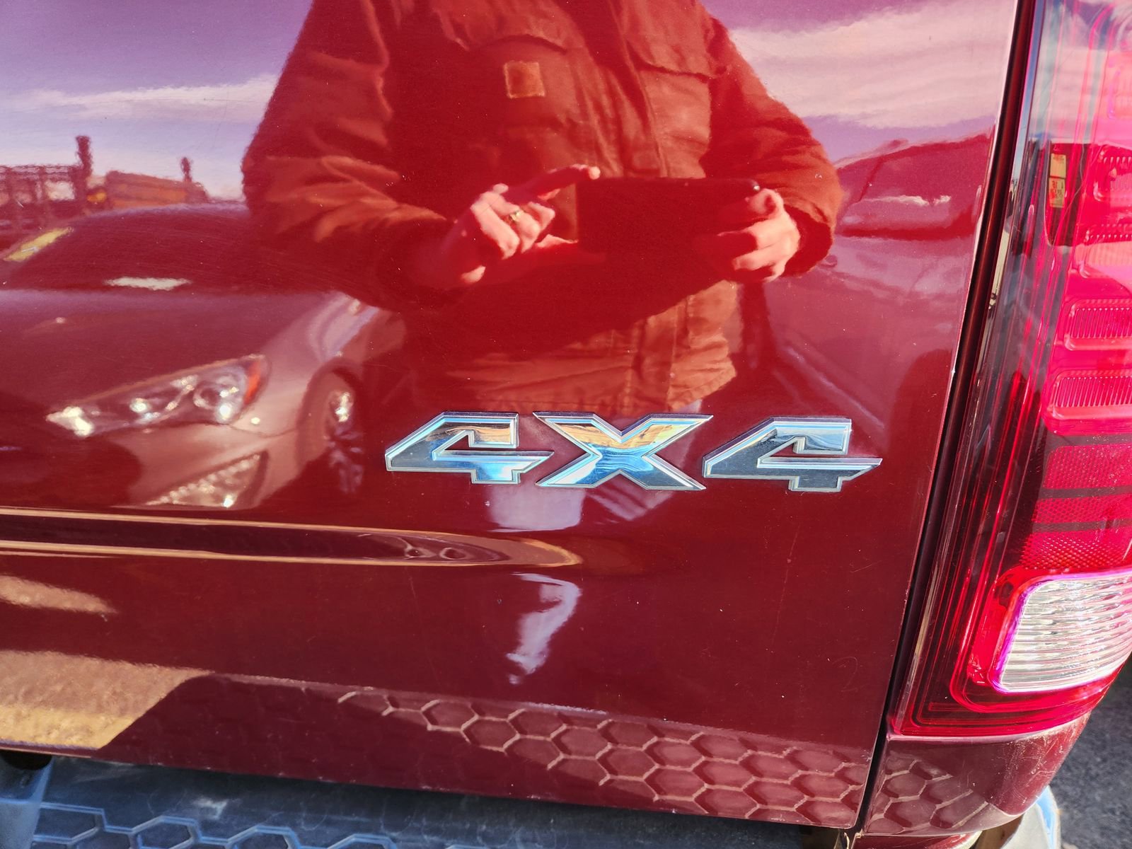 Used 2016 RAM 2500 Laramie w/ Convenience Group image 7