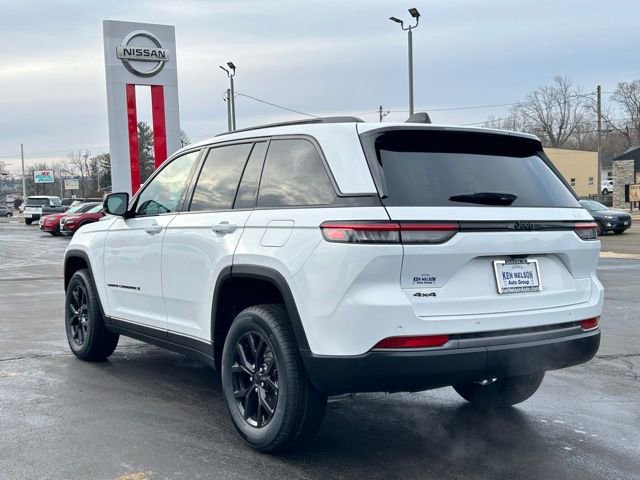 New 2026 Jeep Grand Cherokee Laredo image 7