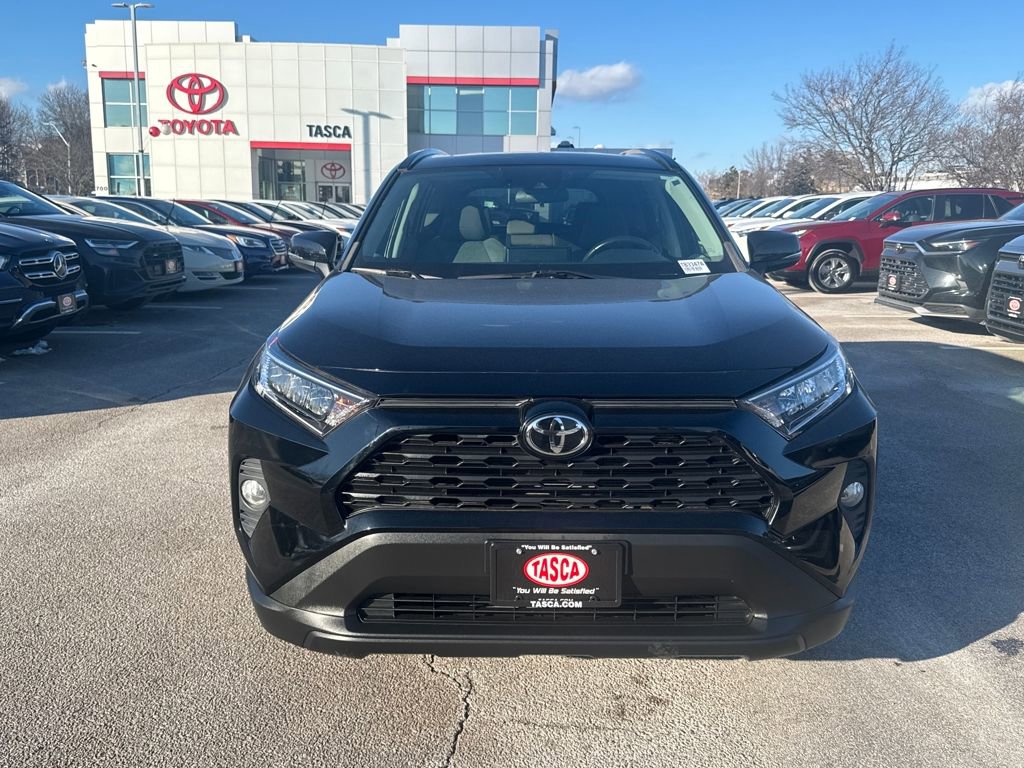 Used 2021 Toyota RAV4 XLE w/ Convenience Package image 2