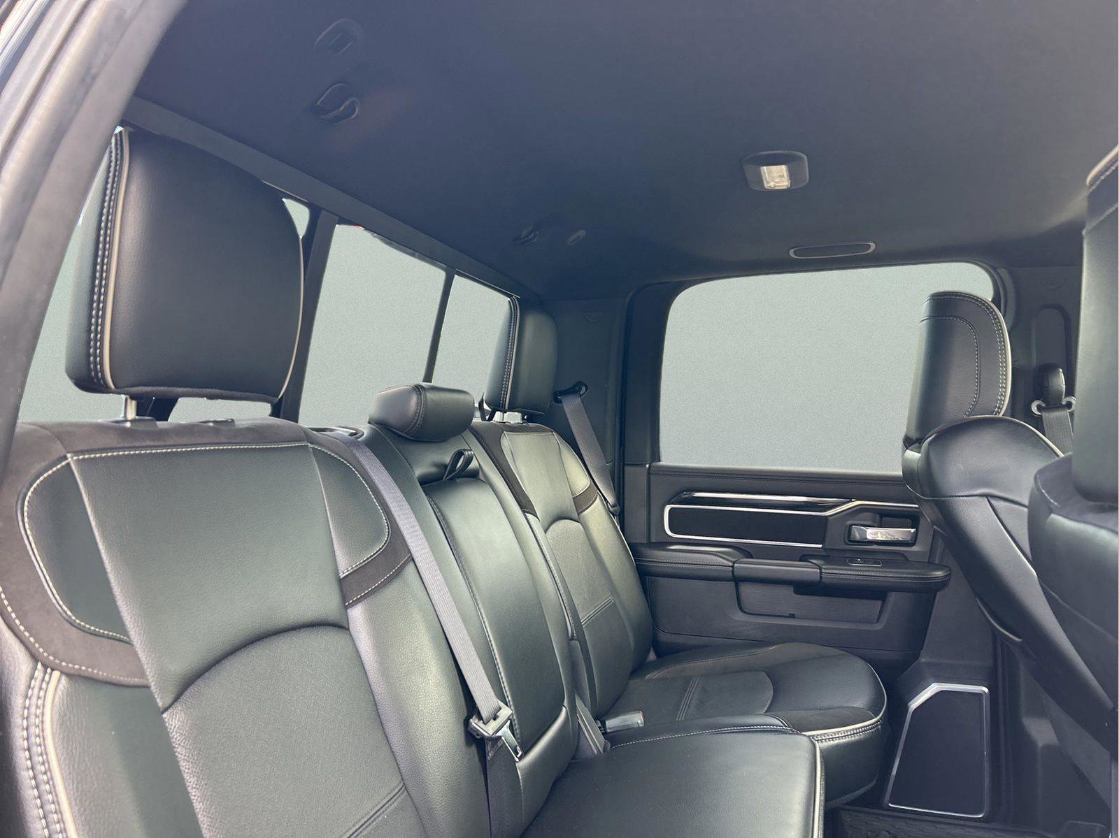 Certified 2022 RAM 3500 Laramie image 10