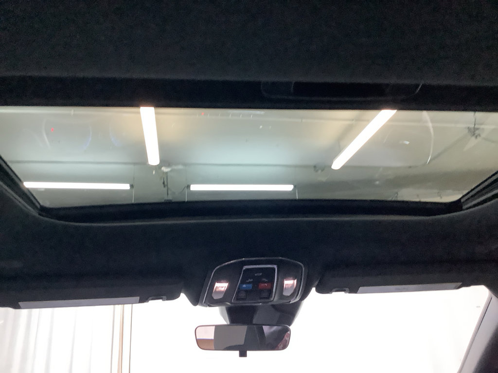 New 2025 Jeep Grand Cherokee L Laredo image 28