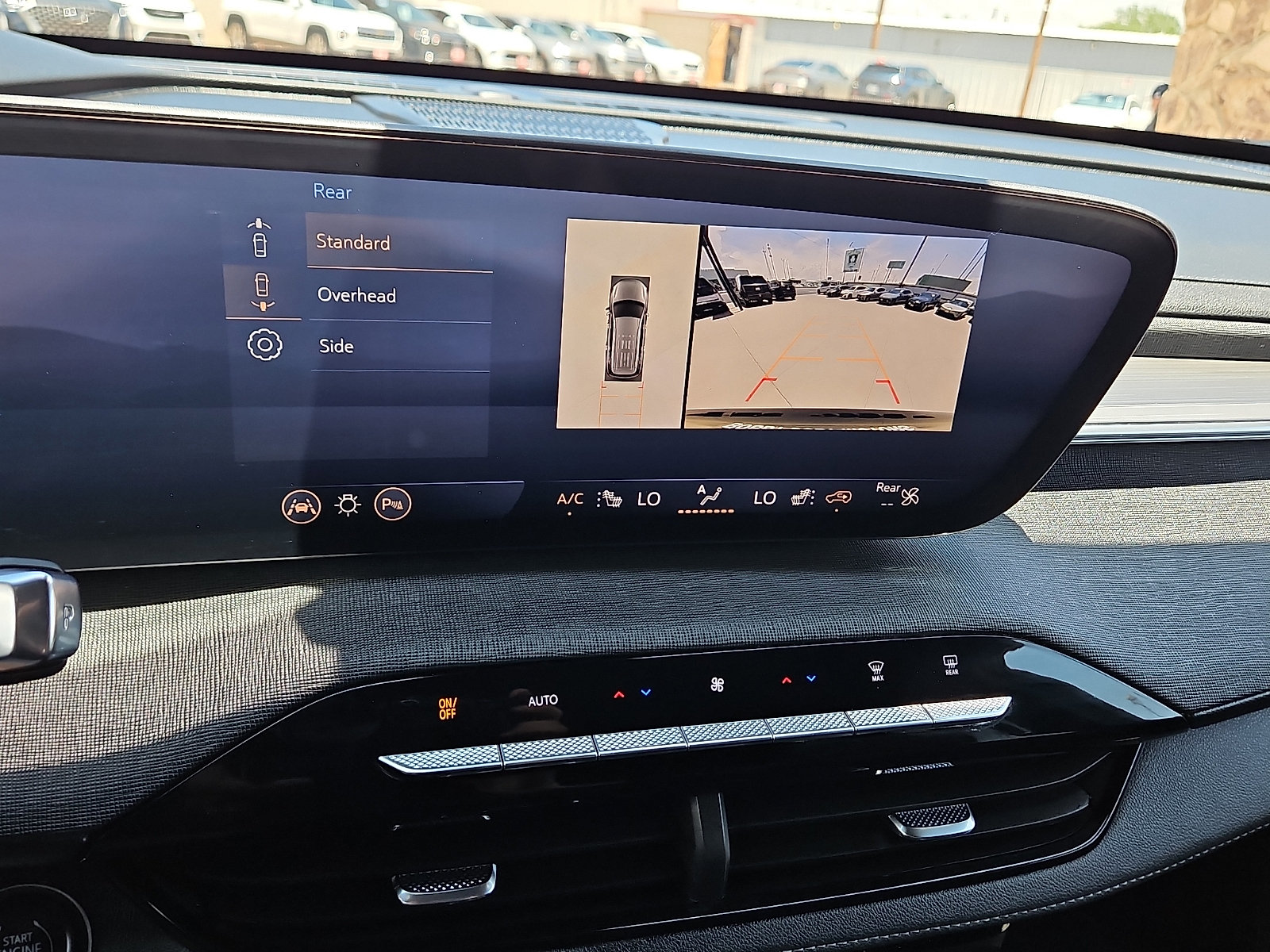 Used 2025 Buick Enclave Preferred FWD image 16